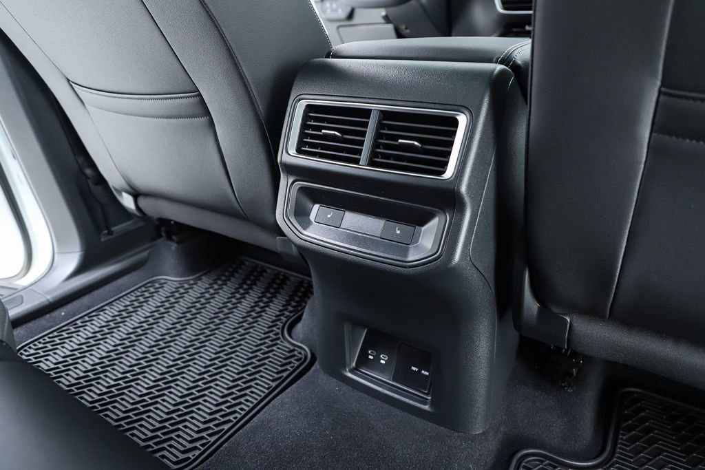 New 2026 Volkswagen Atlas Cross Sport SEL R-Line image 39