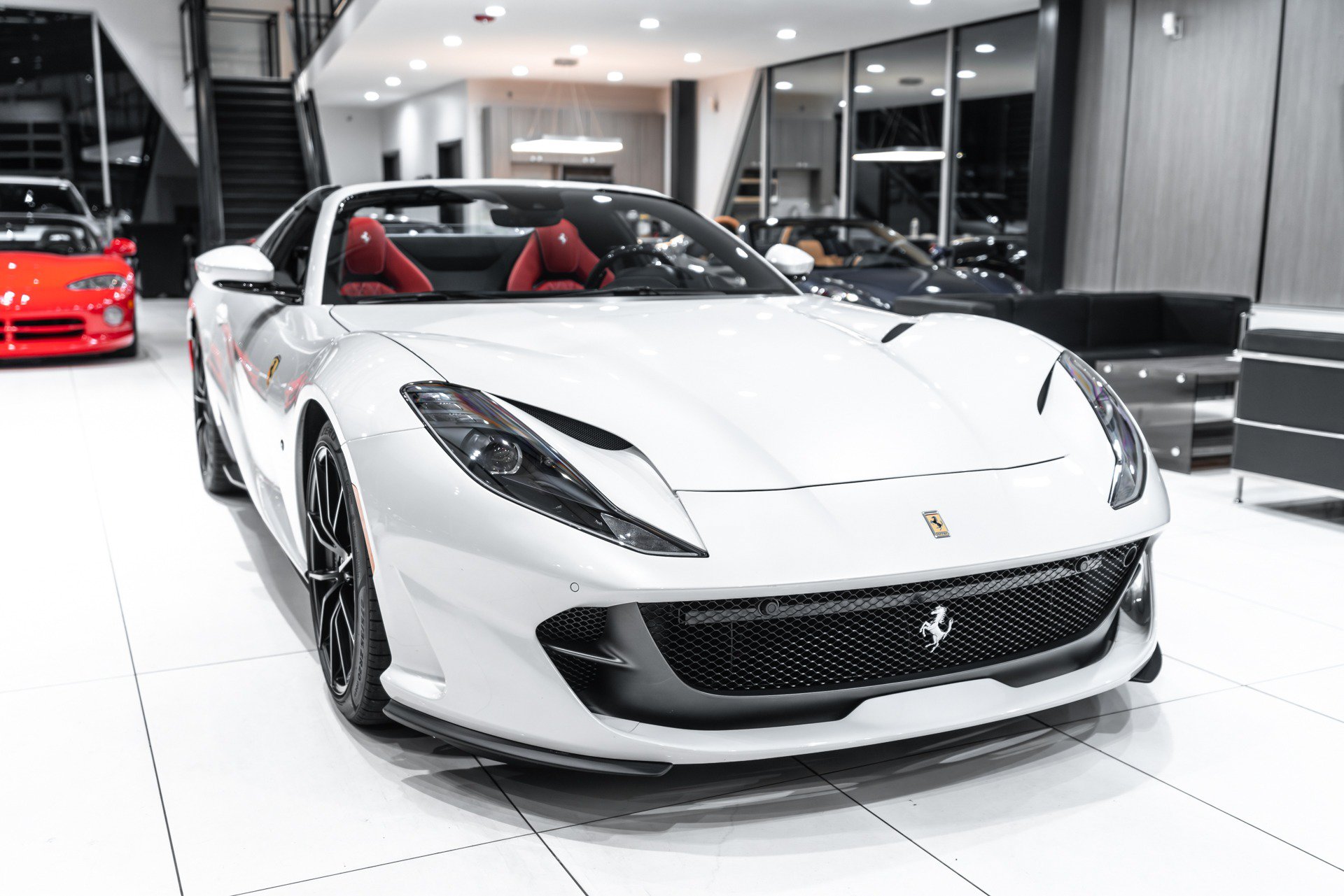 Used 2023 Ferrari 812 GTS RWD image 58