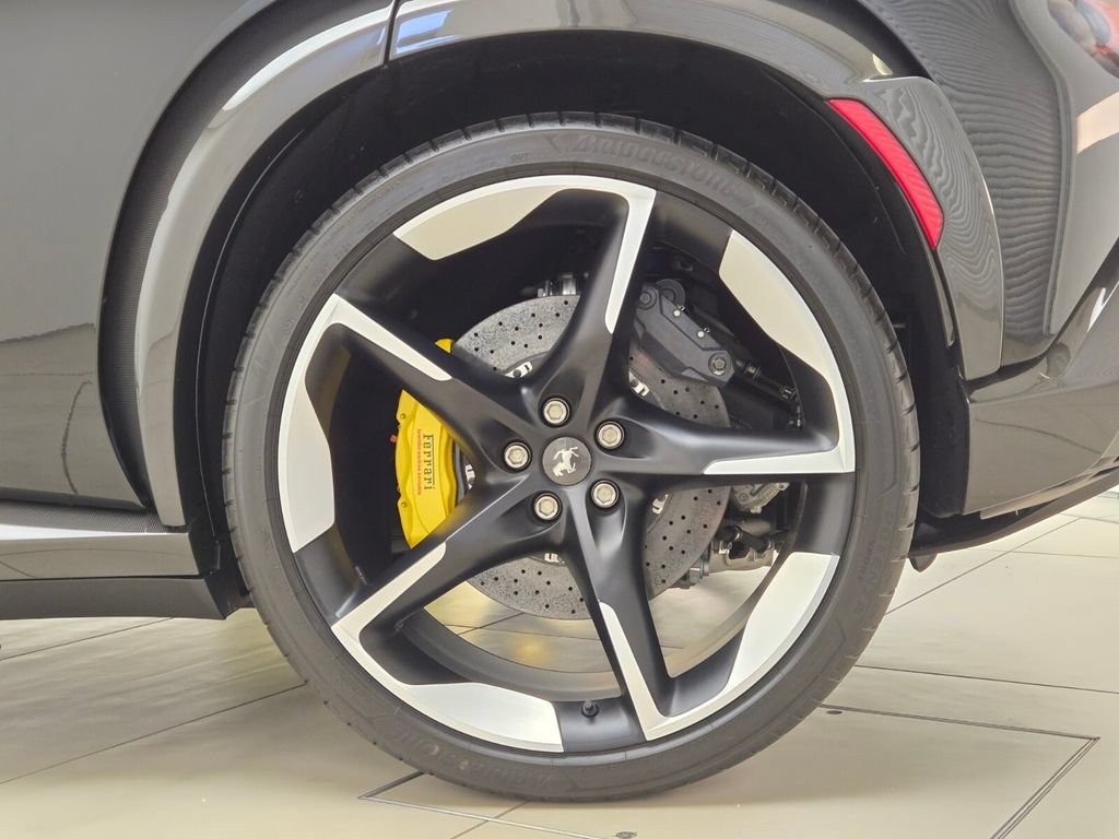 Used 2025 Ferrari Purosangue AWD/4WD image 14