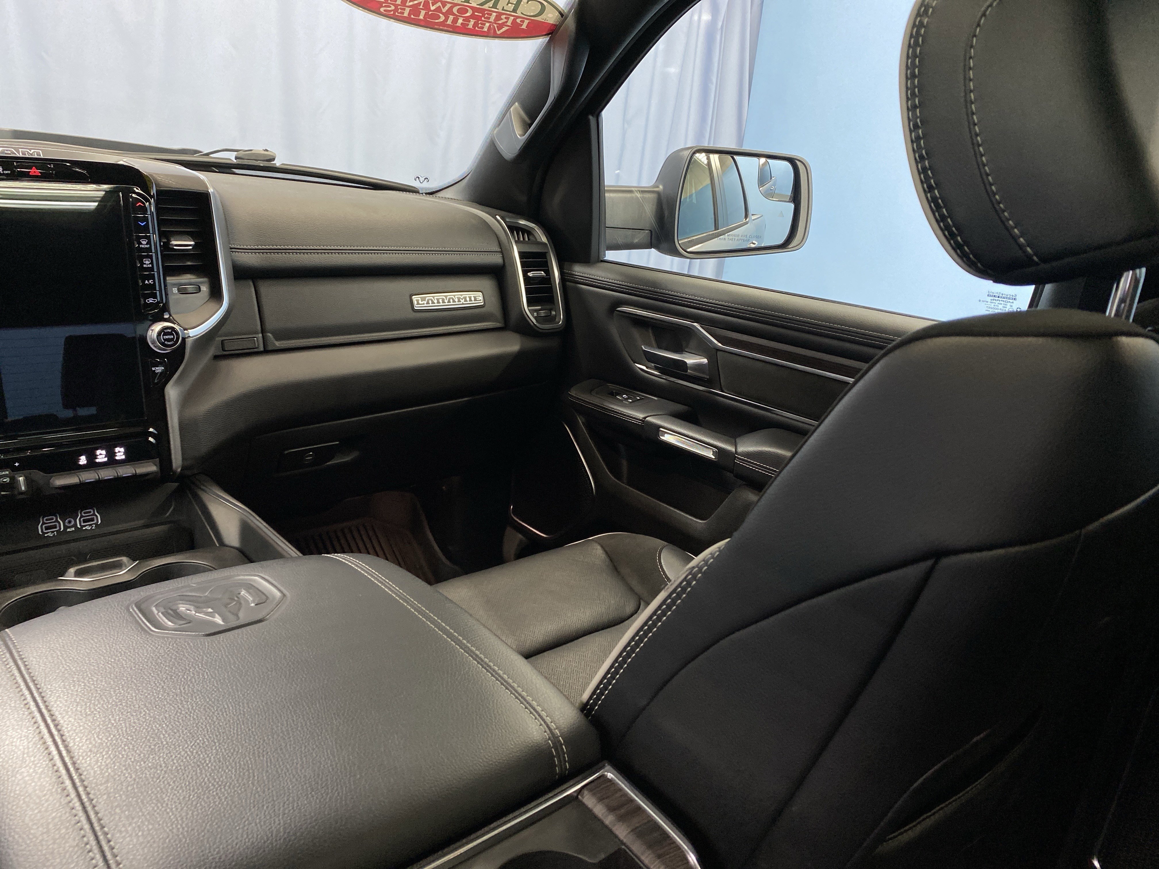 Used 2025 RAM 1500 Laramie w/ Sport Appearance Package image 29