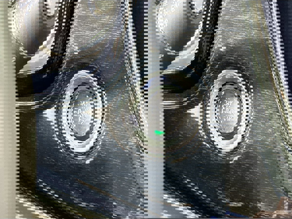 Used 2020 Cadillac XT6 Premium Luxury image 16