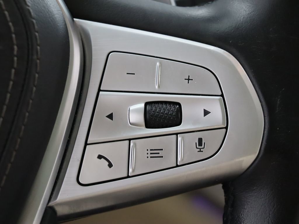 Used 2019 BMW X7 xDrive40i w/ Premium Package AWD/4WD image 18