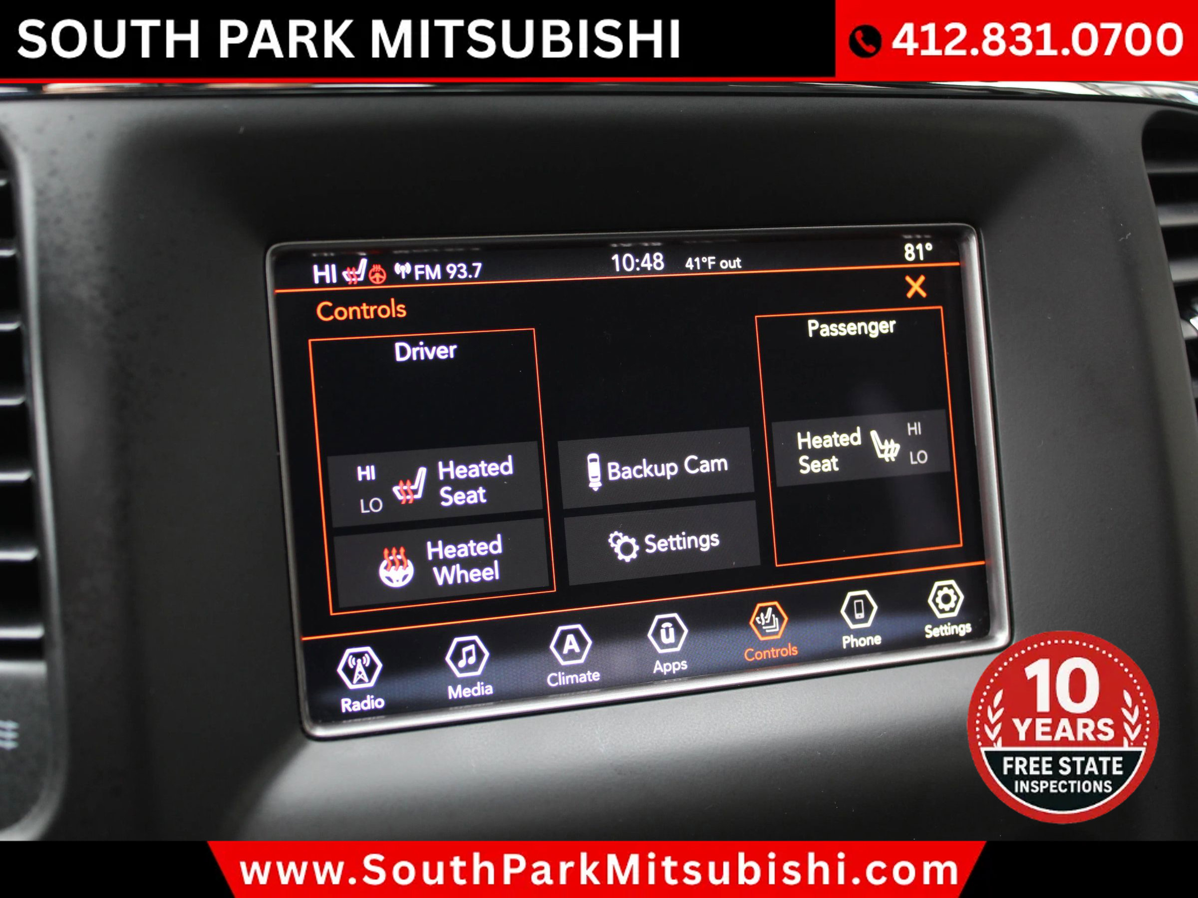 Used 2019 Jeep Grand Cherokee Laredo image 18