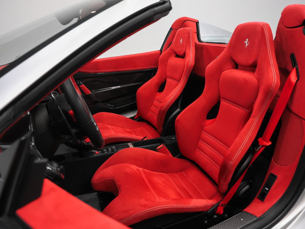 Certified 2015 Ferrari 458 Speciale A RWD image 3