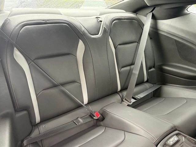 Used 2018 Chevrolet Camaro LT image 31