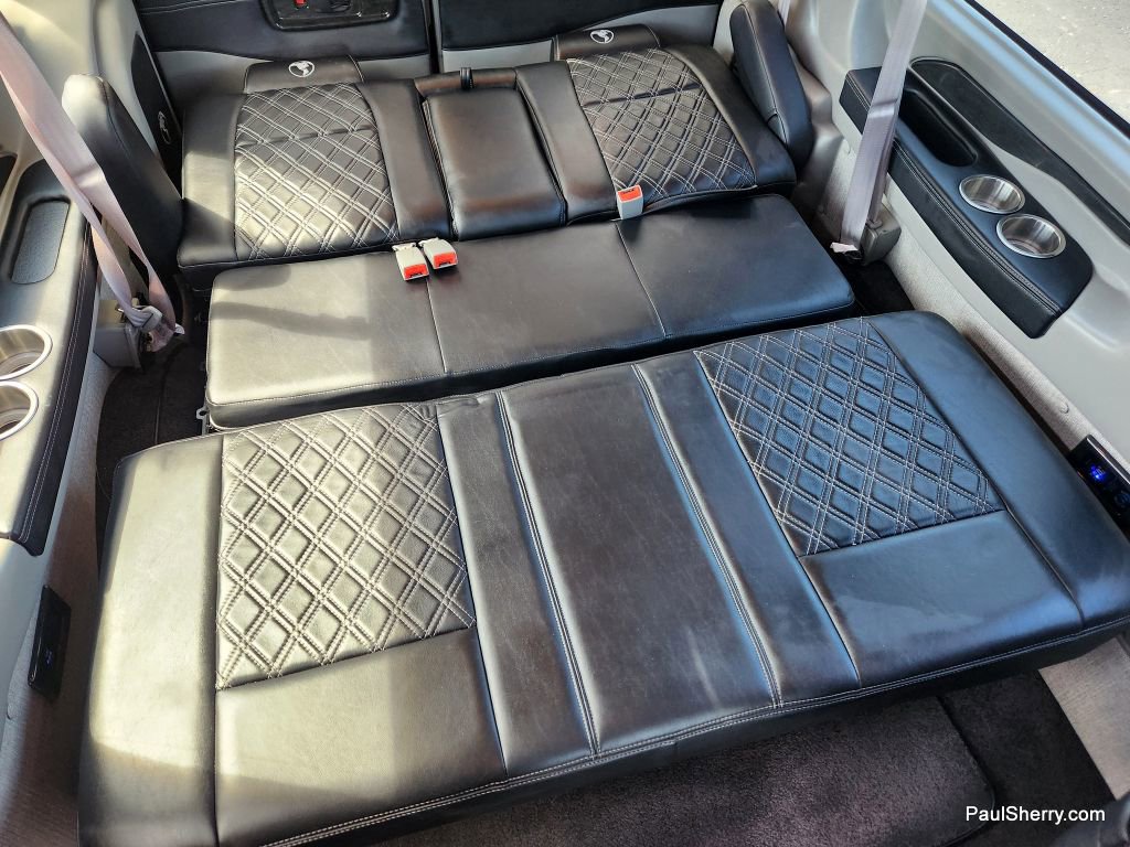 Used 2023 GMC Savana 2500 image 6