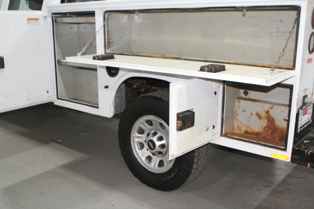 Used 2018 Chevrolet Silverado 3500 W/T AWD/4WD image 29