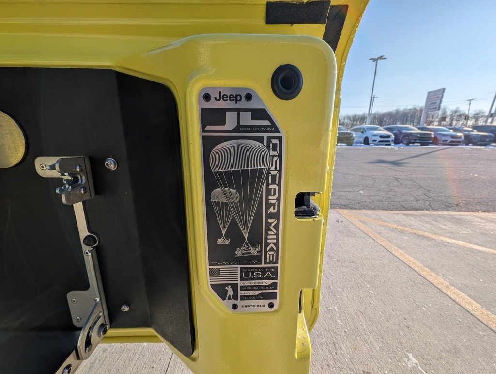 Used 2023 Jeep Wrangler Sport S image 24