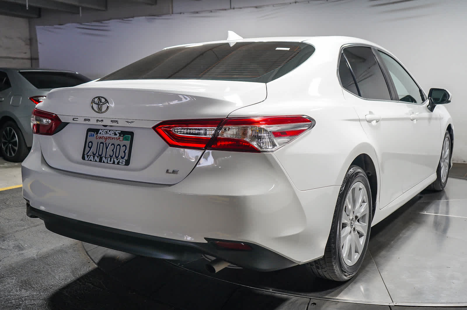 Certified 2020 Toyota Camry LE FWD image 5