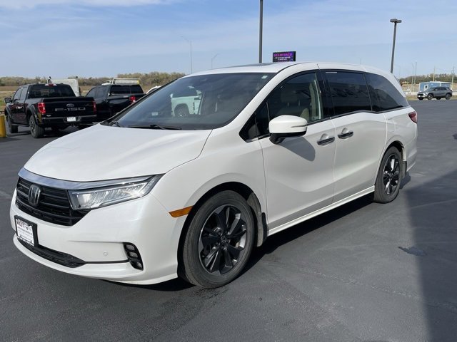 Used 2023 Honda Odyssey Elite image 4