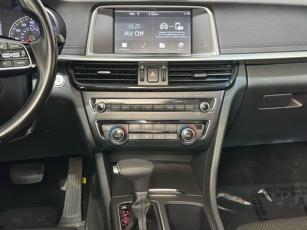 Used 2019 Kia Optima S image 14