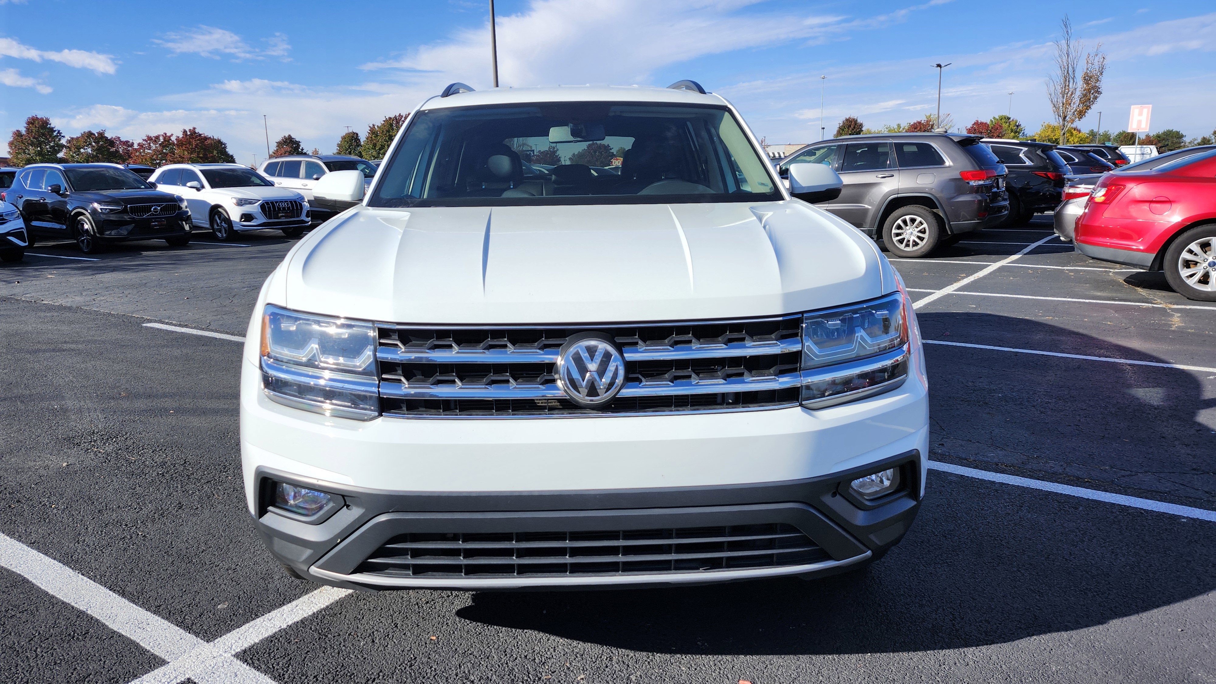 Used 2020 Volkswagen Atlas SE image 3