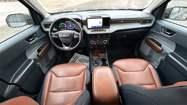 Certified 2022 Ford Maverick Lariat w/ Lariat Luxury Package image 12