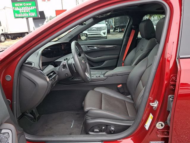 Certified 2026 Cadillac CT5 V RWD image 10