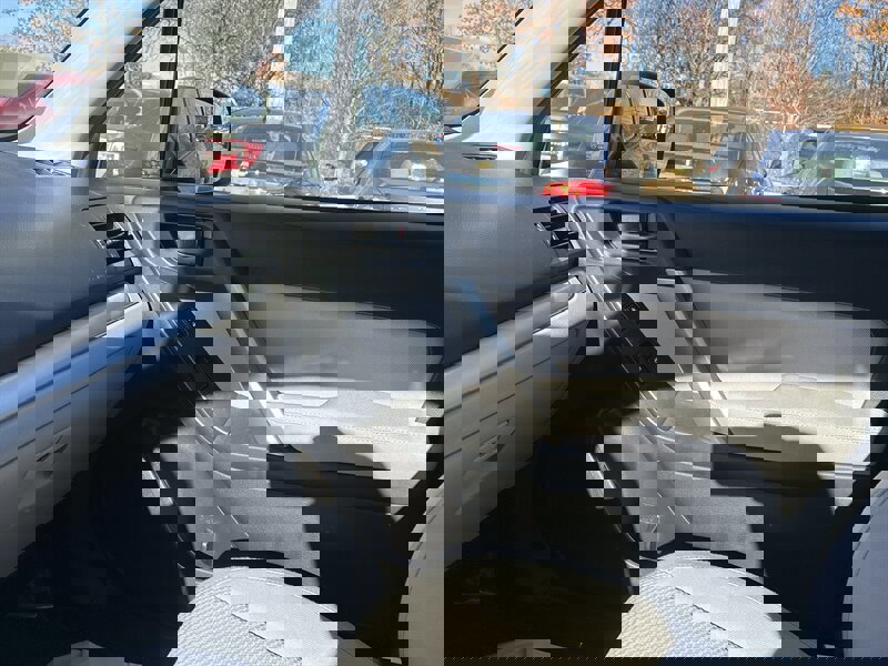 Used 2014 Subaru Forester 2.5i Premium w/ All-Weather Package image 13