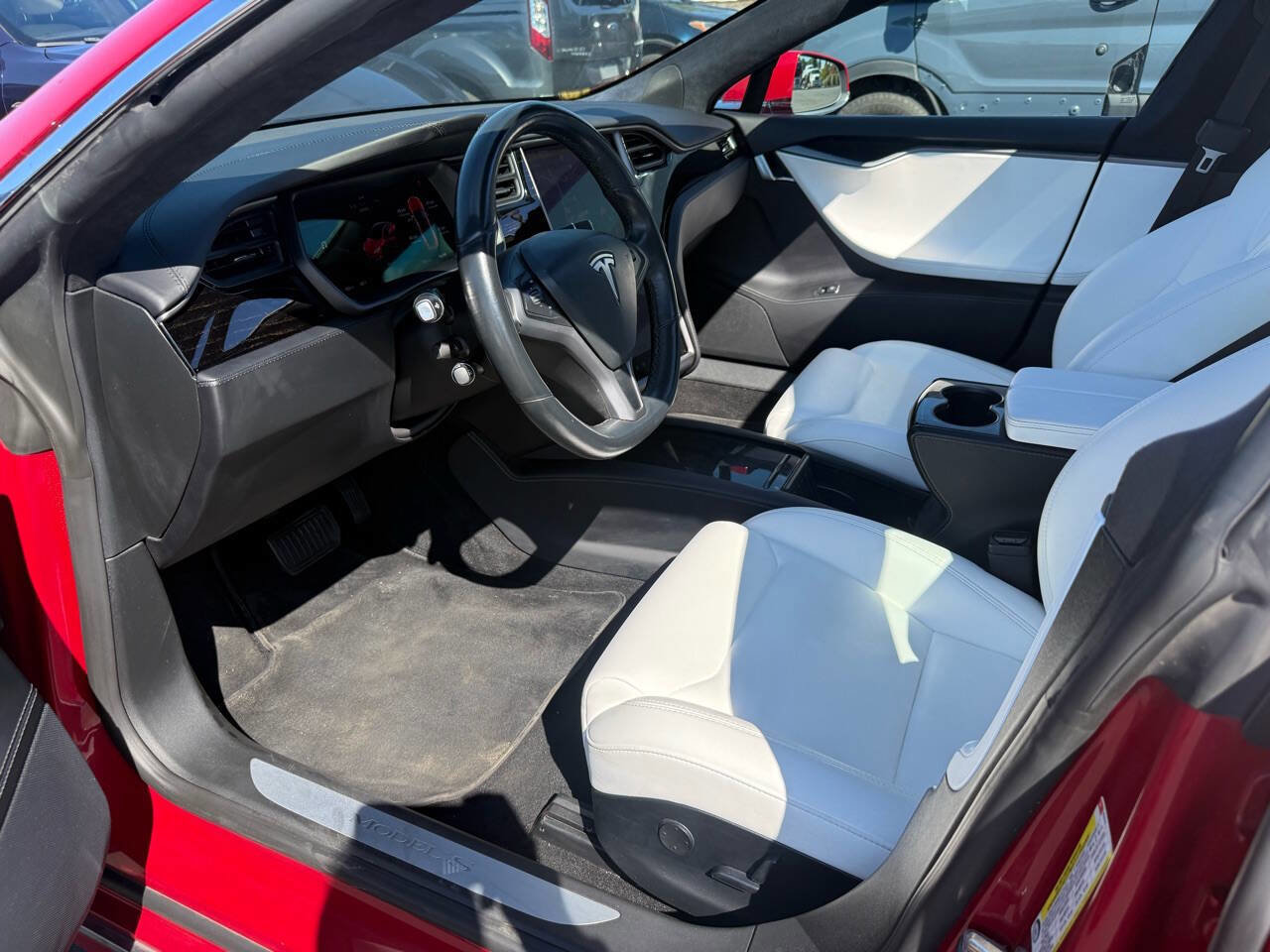 Used 2018 Tesla Model S 100D AWD/4WD image 8