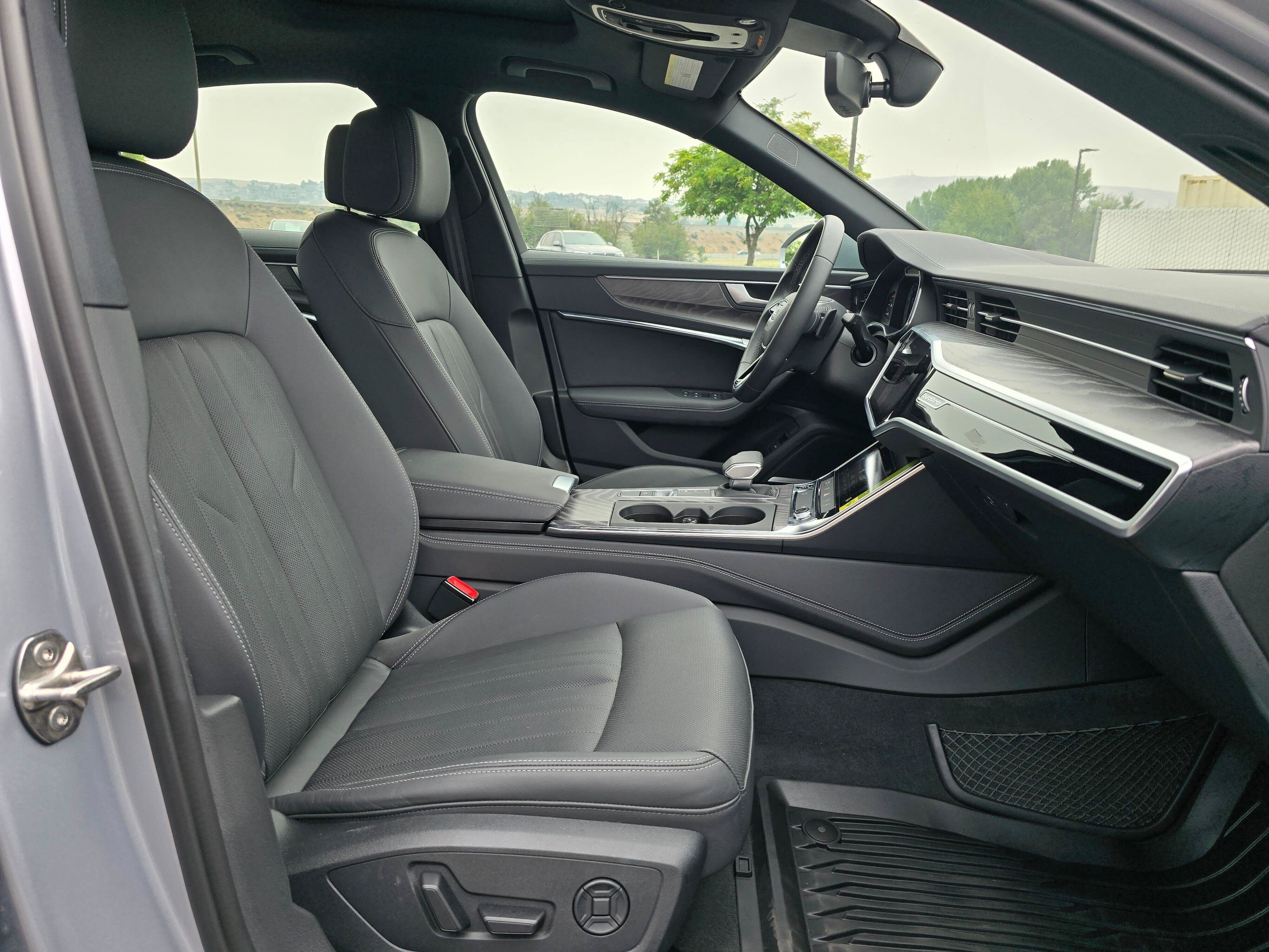 Certified 2025 Audi A6 Premium Plus w/ Premium Plus Package AWD/4WD image 14