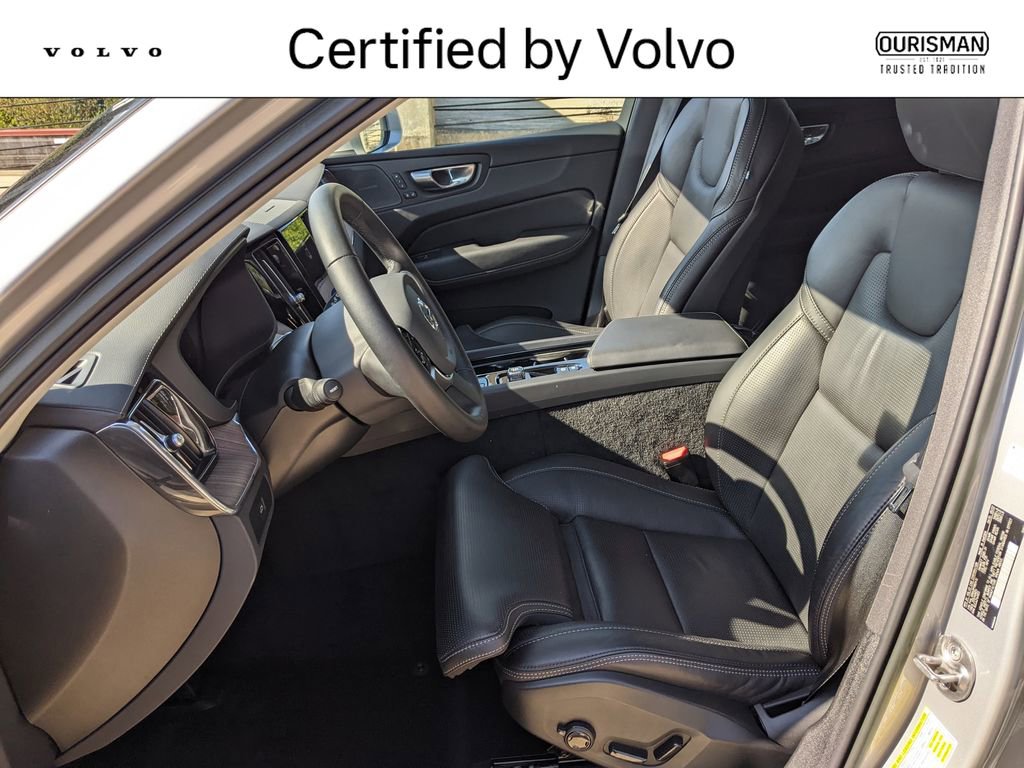 Certified 2023 Volvo XC60 B5 Ultimate w/ Climate Package AWD/4WD image 11