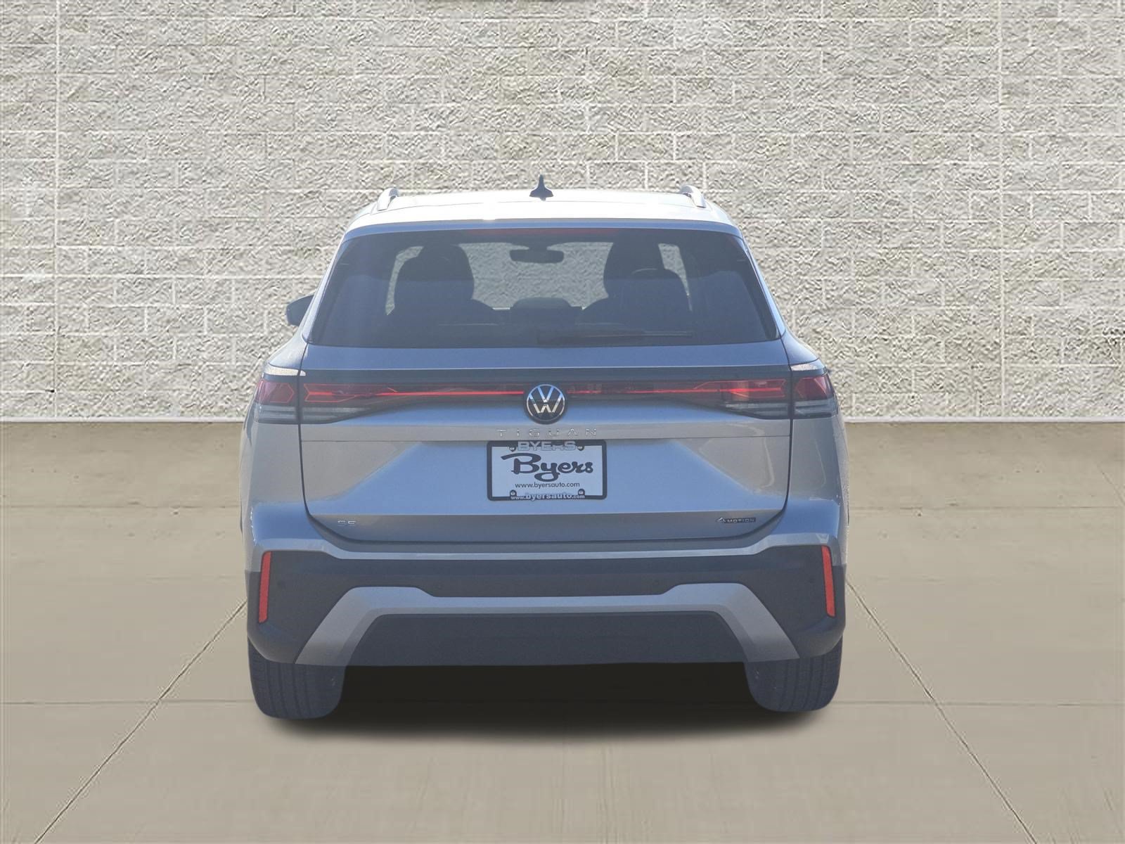 New 2026 Volkswagen Tiguan SE AWD/4WD image 6