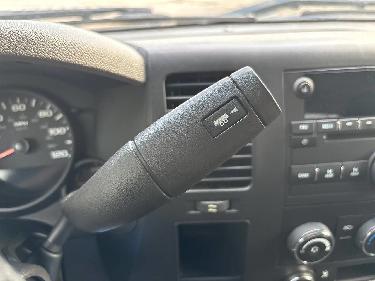 Used 2011 Chevrolet Silverado 1500 LS image 20