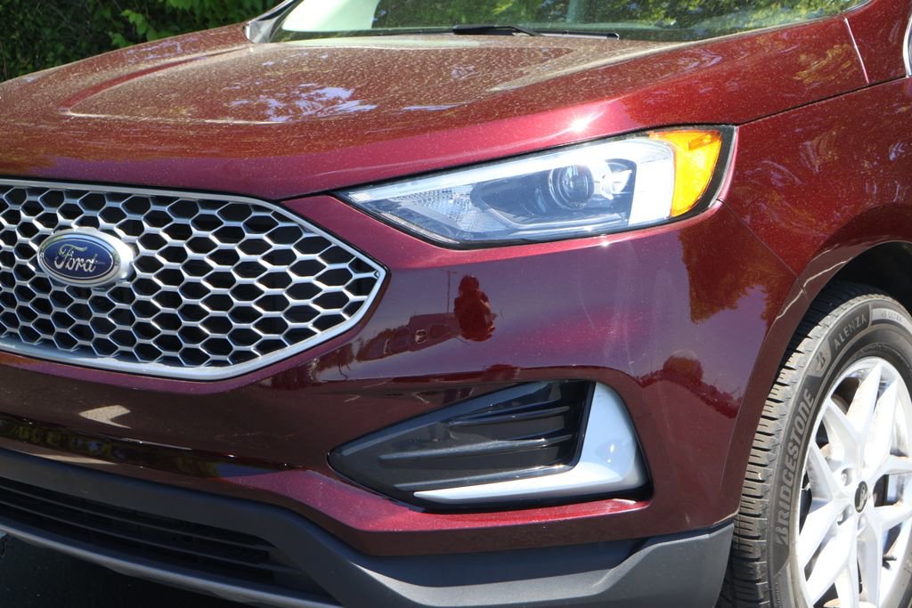 Used 2024 Ford Edge SEL AWD/4WD image 3