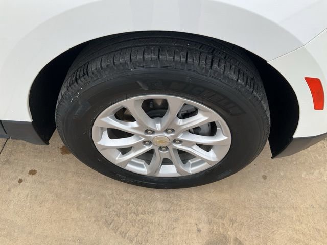 Used 2023 Chevrolet Equinox LT image 36