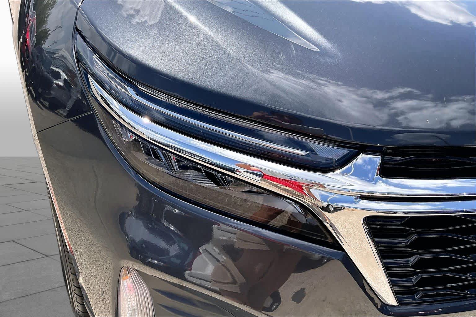 Used 2022 Chevrolet Equinox LT FWD image 27