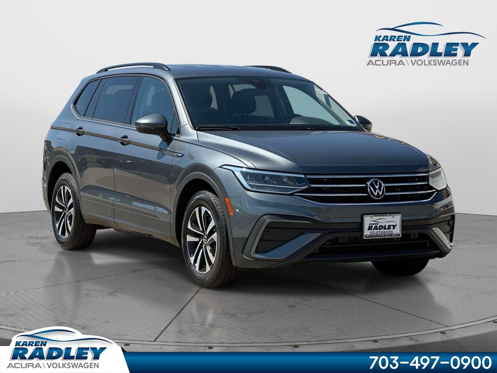 Certified 2024 Volkswagen Tiguan S FWD image 1