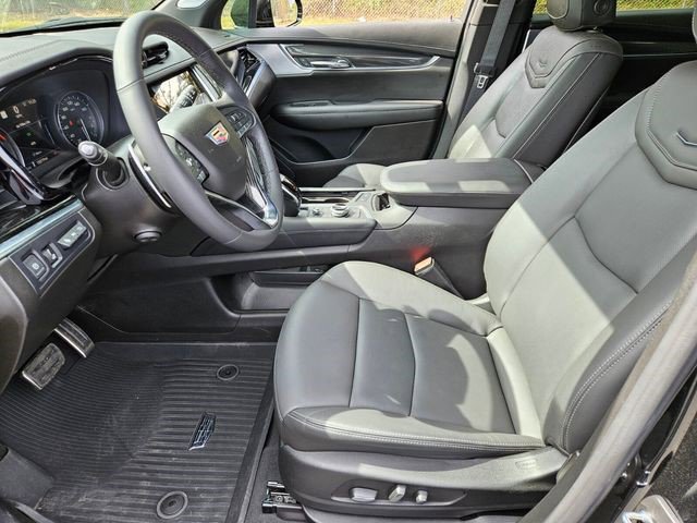 Certified 2024 Cadillac XT6 Sport w/ Technology Package image 5