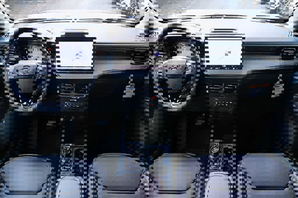 New 2026 Ford Maverick Lobo image 12