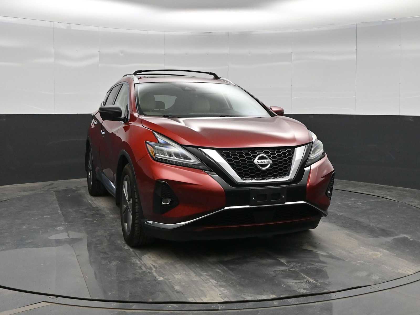 Used 2019 Nissan Murano Platinum image 2