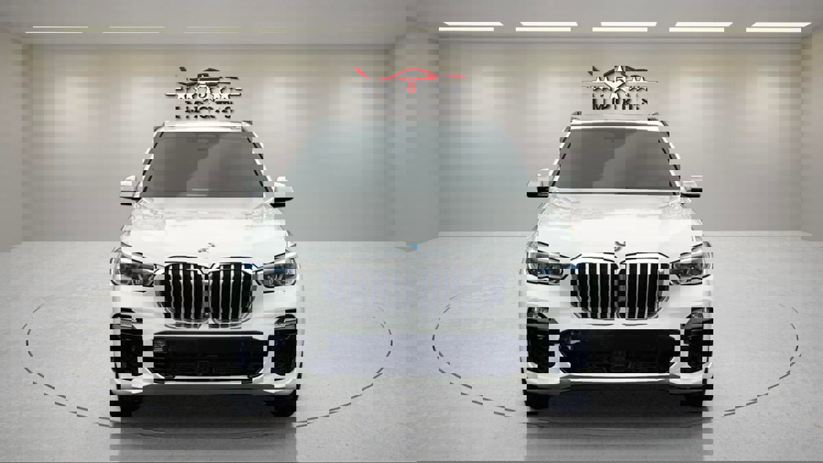 Used 2019 BMW X5 xDrive50i w/ M Sport Package image 8