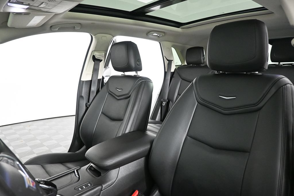 Used 2019 Cadillac XT5 Premium Luxury AWD/4WD image 5