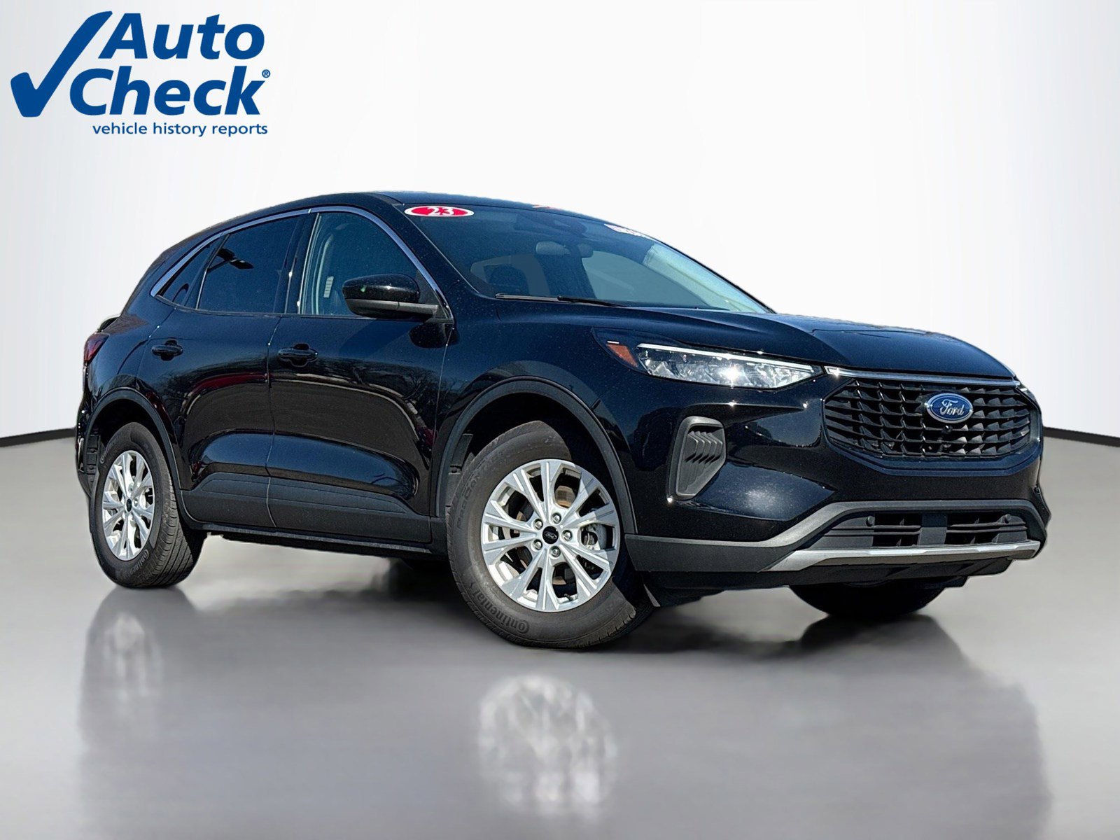 Used 2023 Ford Escape Active w/ Tech Pack #2 image 1