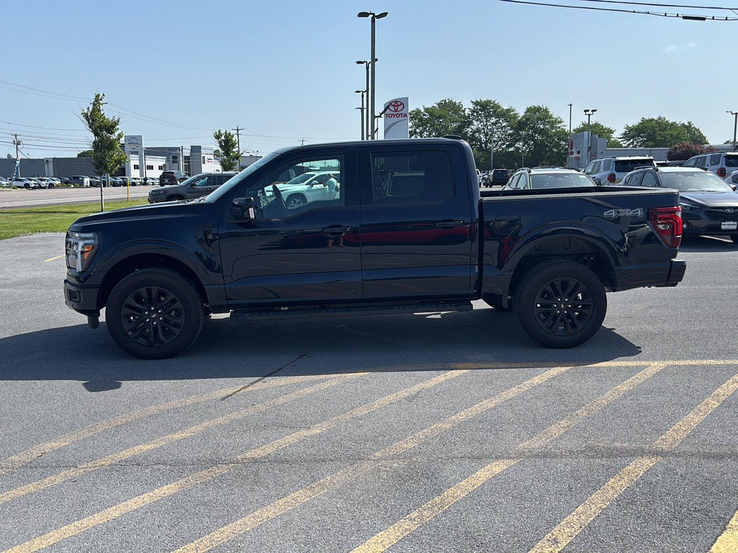 Used 2026 Ford F150 Lariat AWD/4WD image 6