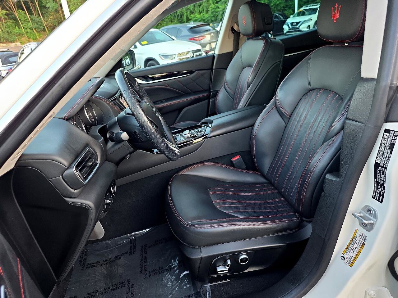 Used 2022 Maserati Levante GT image 27