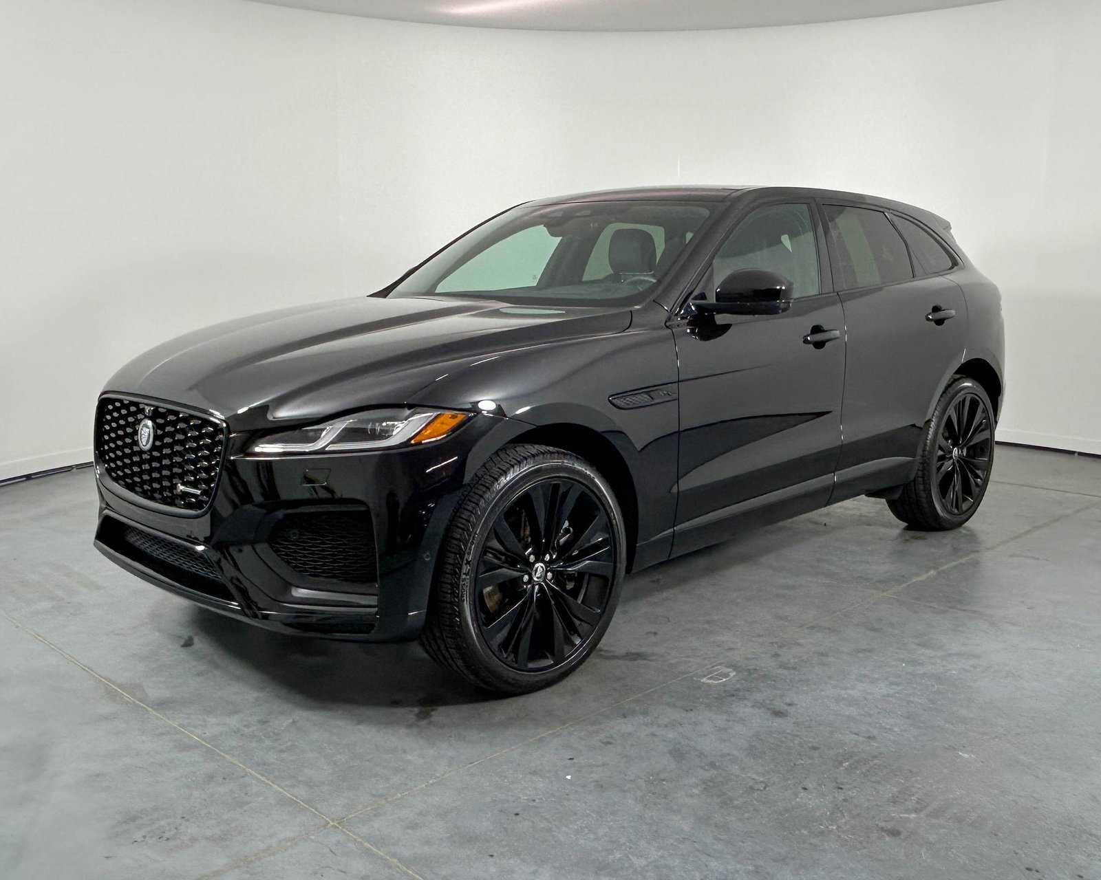 Used 2025 Jaguar F-PACE R-Dynamic S