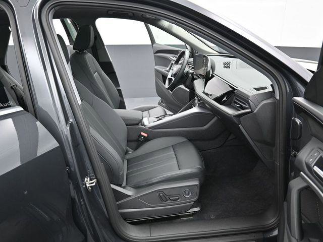 Certified 2025 Audi Q5 Premium Plus w/ Premium Plus image 36