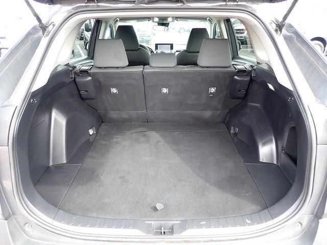 Used 2024 Toyota RAV4 XLE image 7