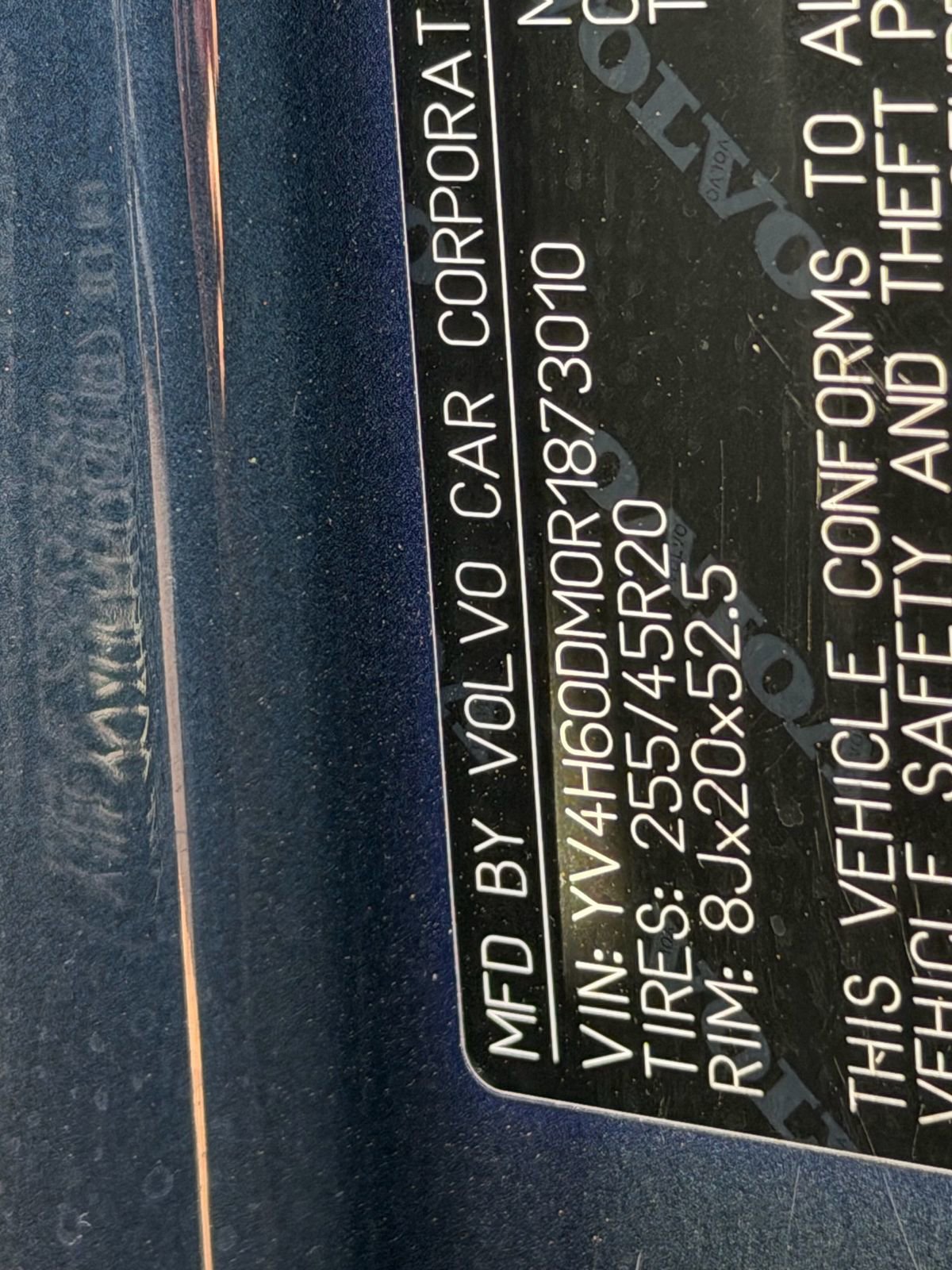 Used 2024 Volvo XC60 T8 Ultimate AWD/4WD image 15