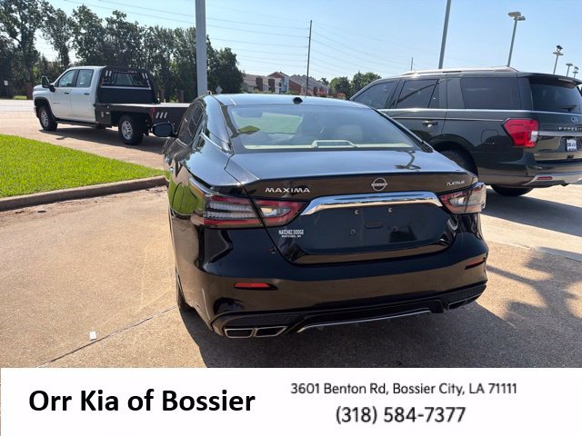 Used 2023 Nissan Maxima Platinum w/ Sport Mat Group FWD image 9
