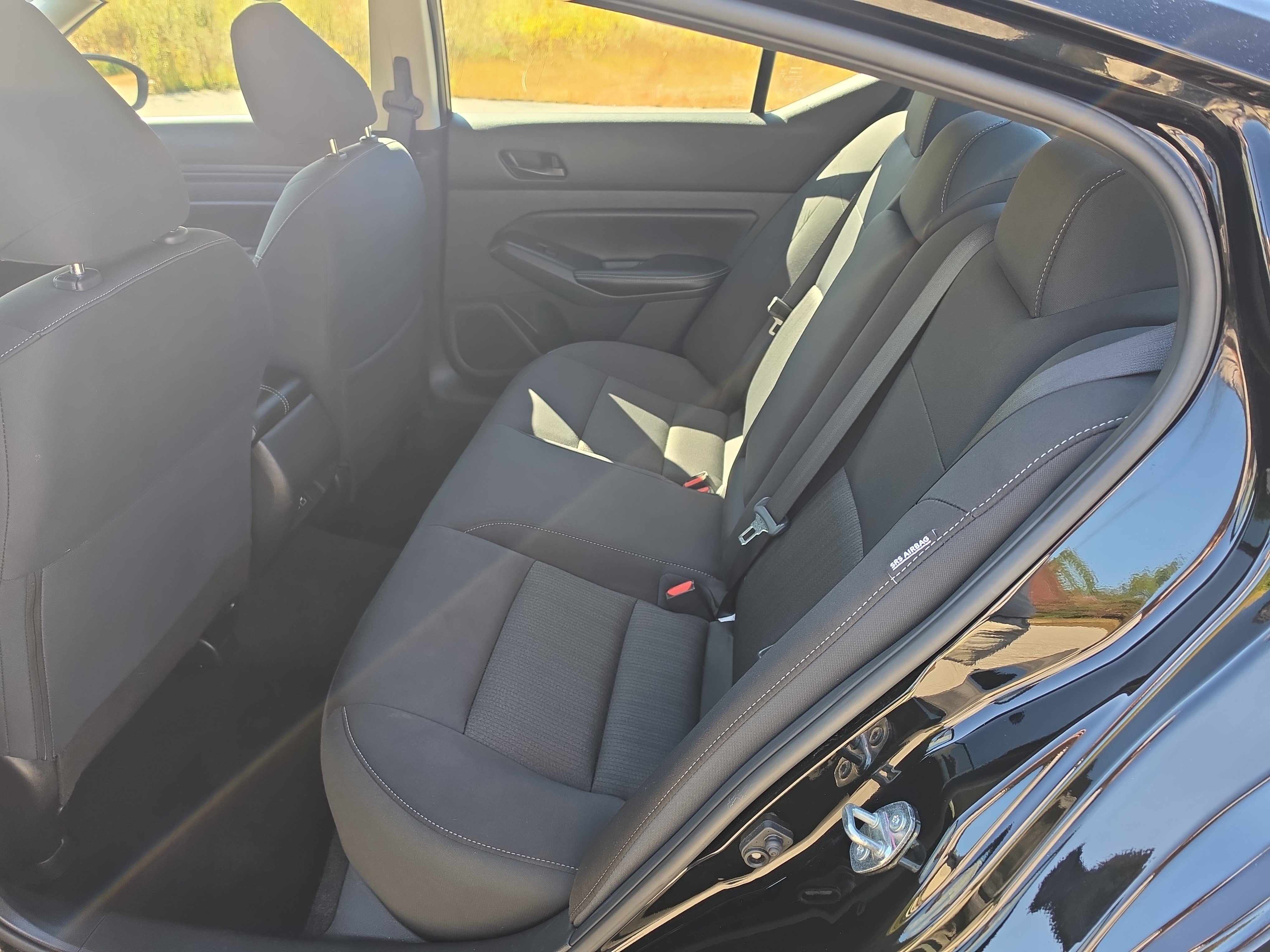 Used 2024 Nissan Altima 2.5 SV FWD image 16