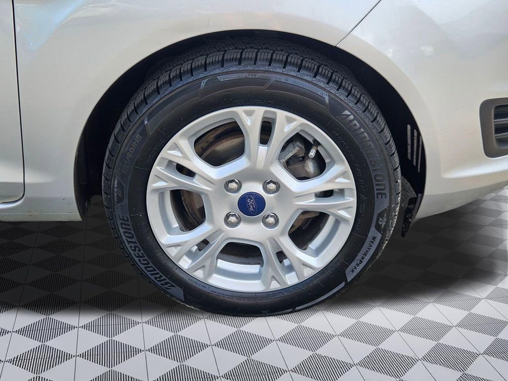 Used 2016 Ford Fiesta SE FWD image 30