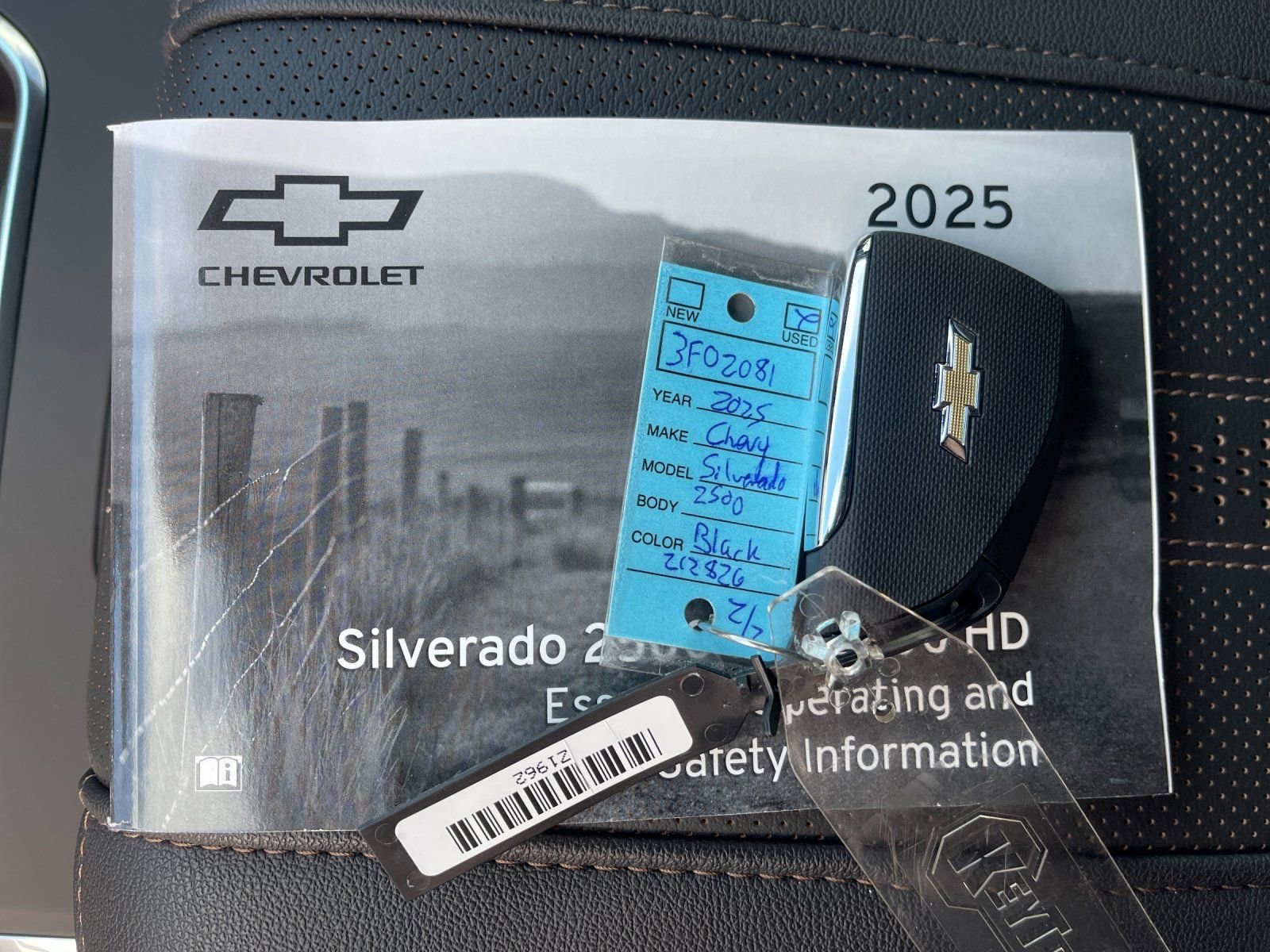 Used 2025 Chevrolet Silverado 2500 High Country w/ High Country Premium Package image 10