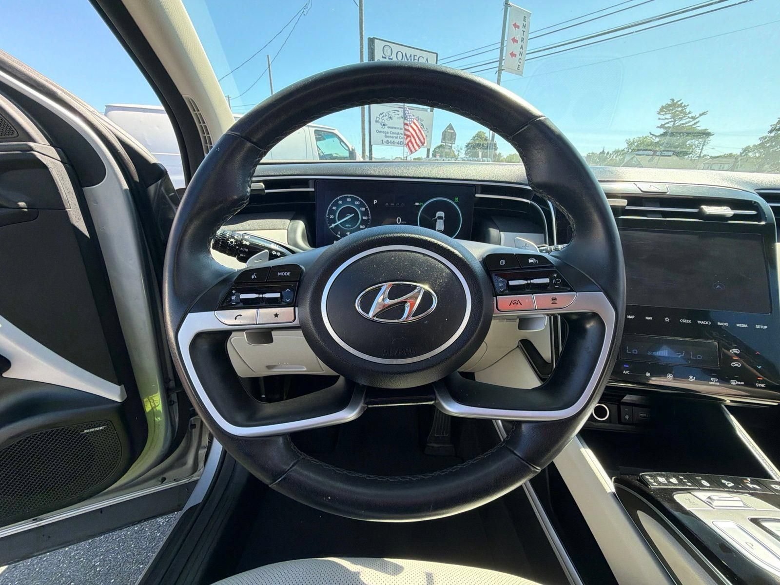 Used 2023 Hyundai Tucson Limited AWD/4WD image 32