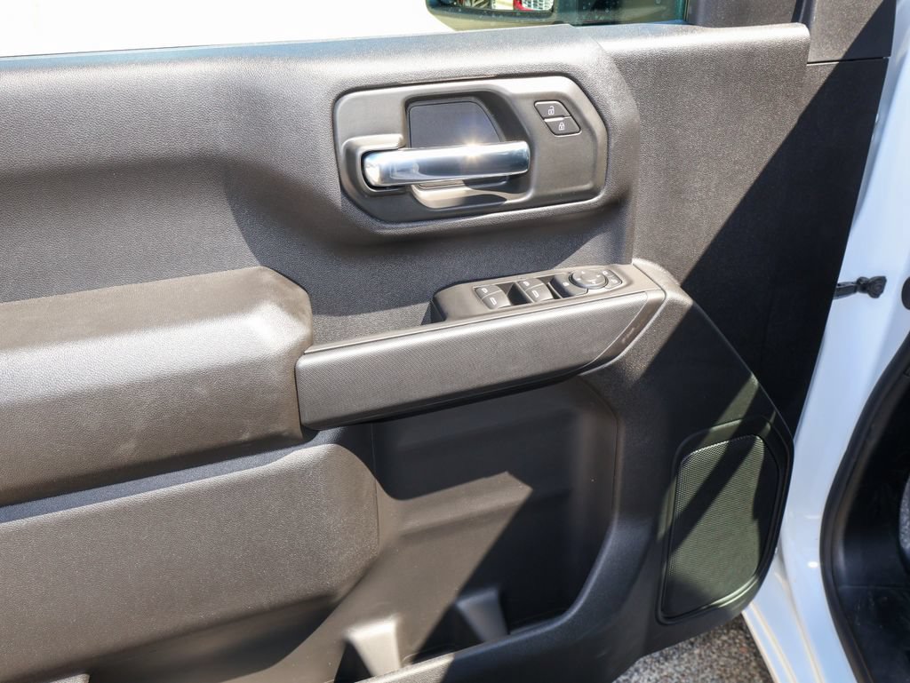 New 2026 GMC Sierra 3500 Pro AWD/4WD image 9