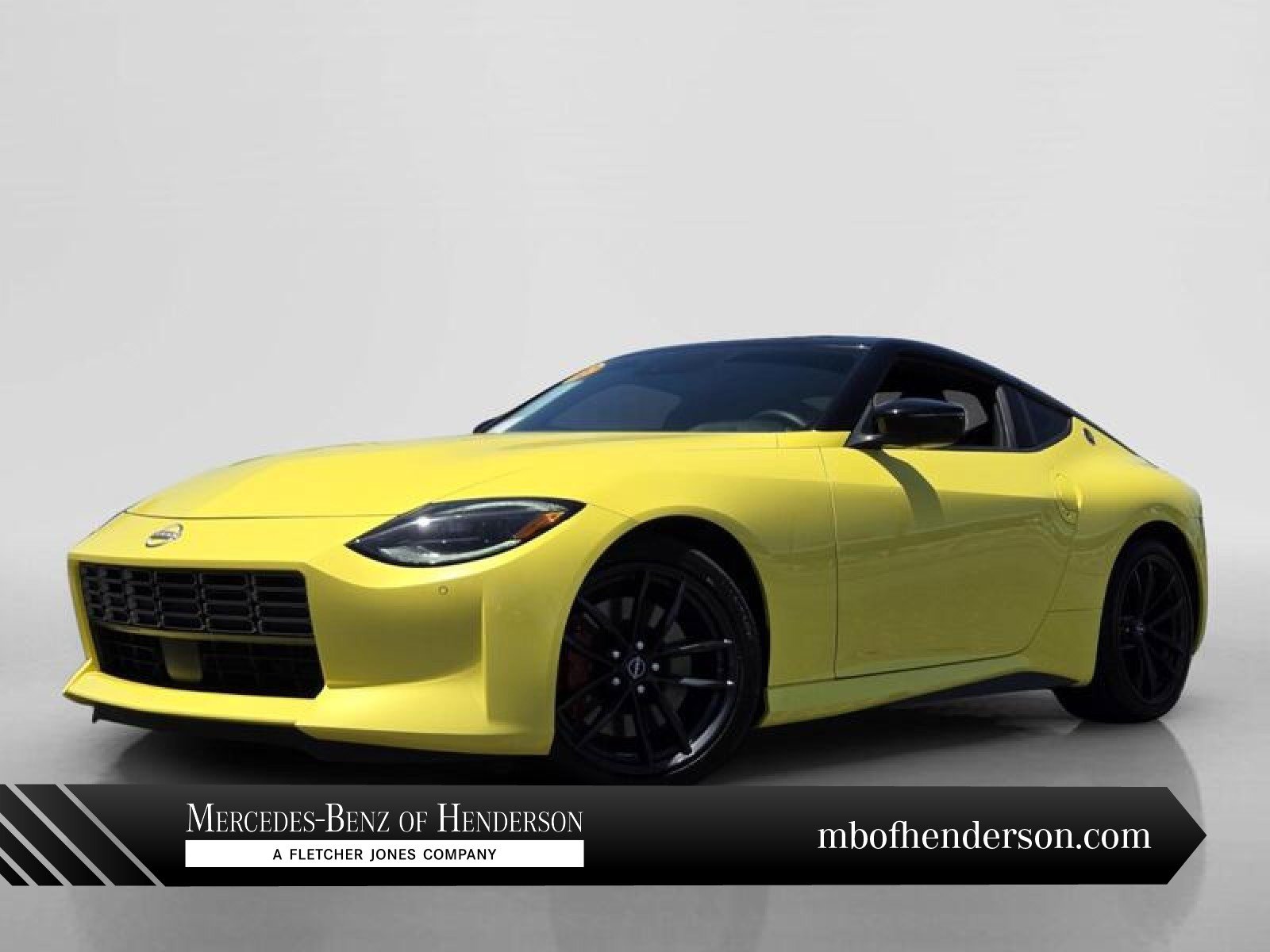 Used 2023 Nissan Z w/ Floor Mat Package (L93)