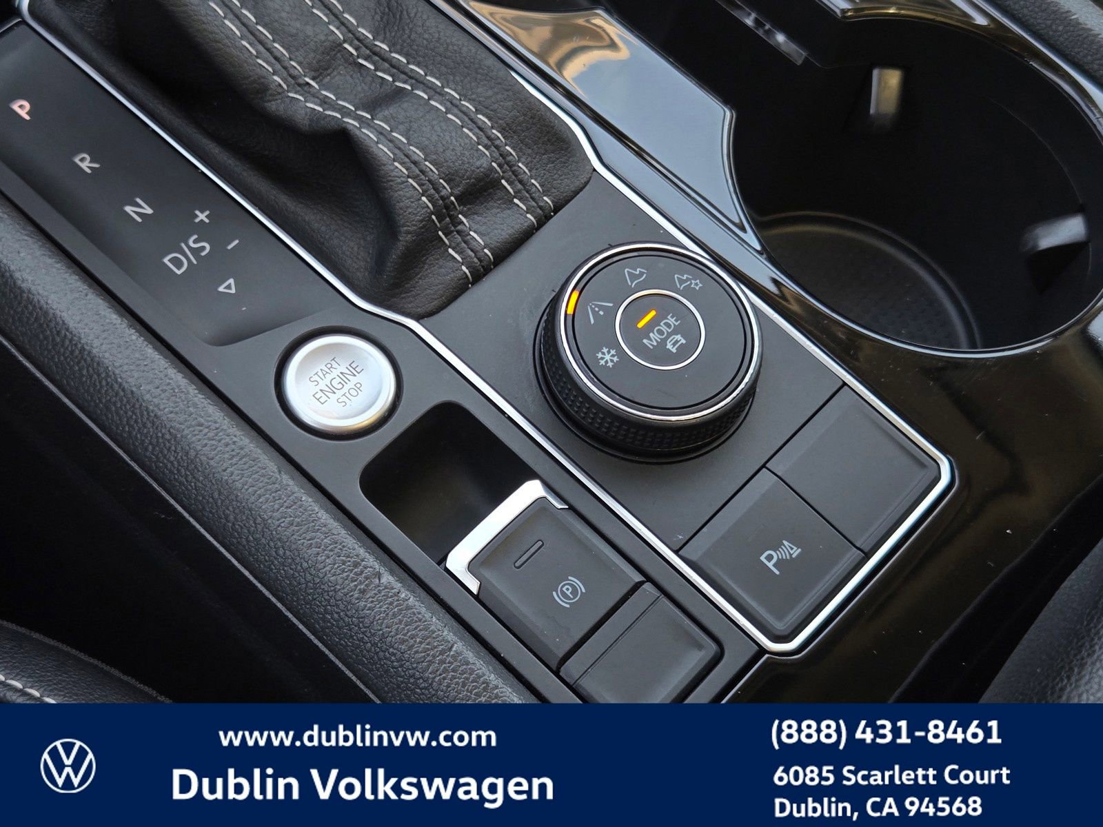 Used 2023 Volkswagen Atlas SEL AWD/4WD image 21