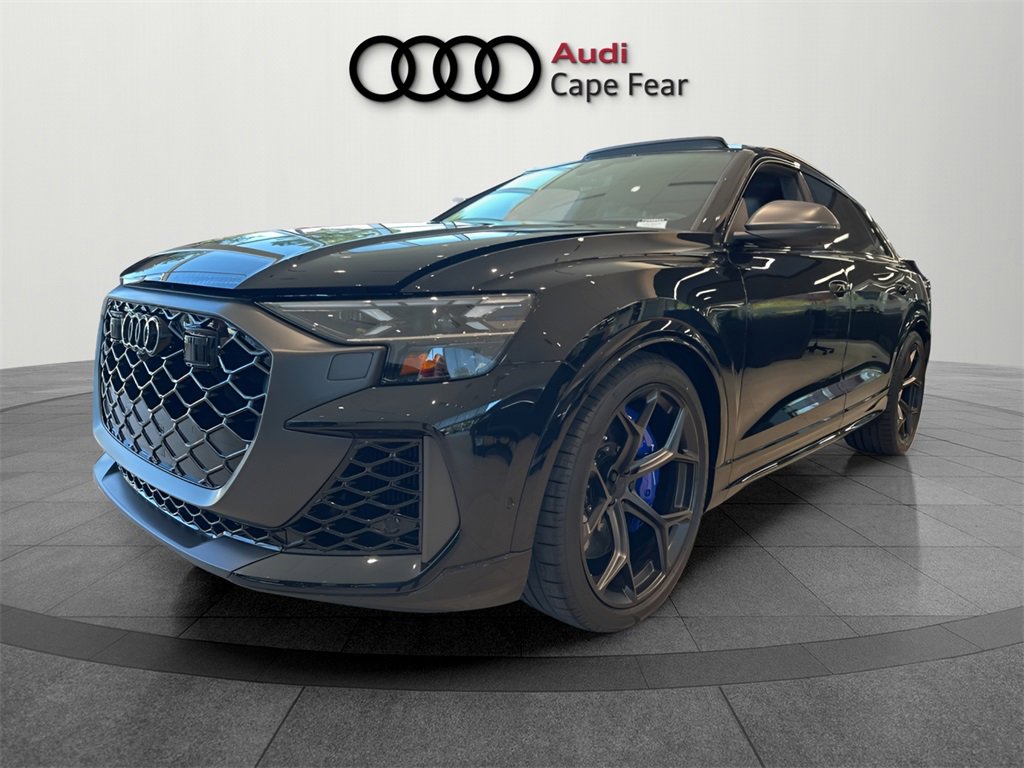 New 2026 Audi RS Q8 performance image 3