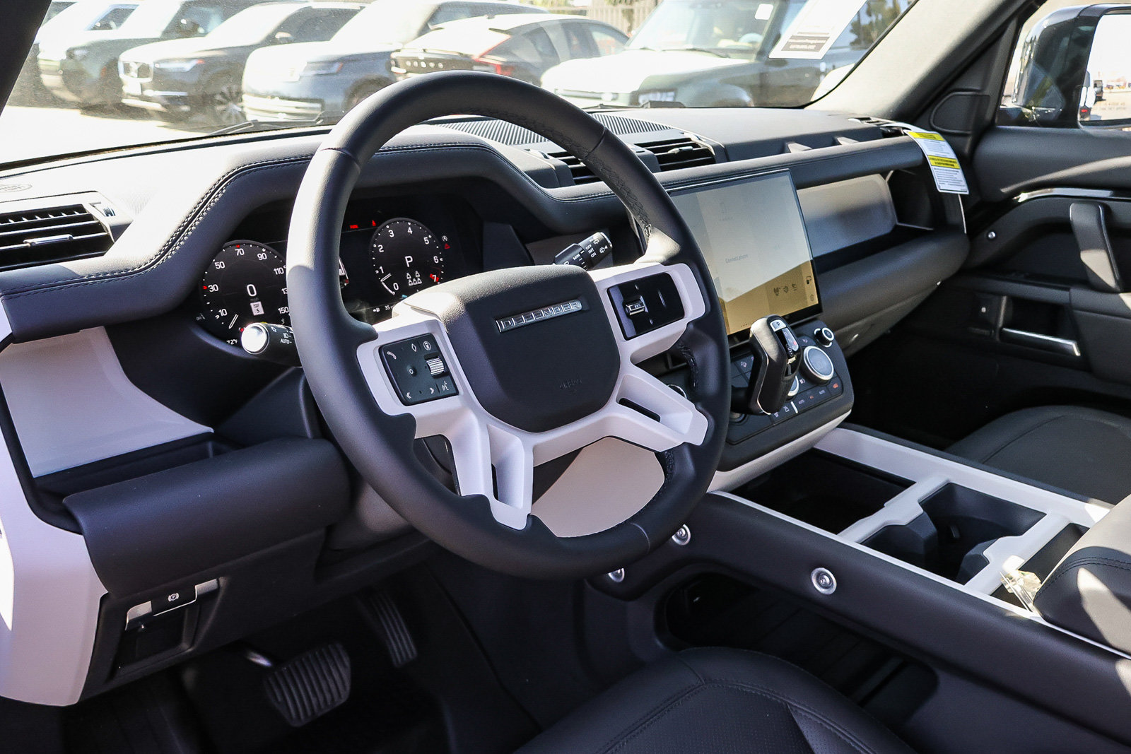 New 2026 Land Rover Defender 130 X-Dynamic SE AWD/4WD image 21